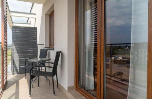 Ozarow Mazowiecki Apartment | Komfortowy Apartament Nadbrzeżna blisko Warszawy z Parkingiem