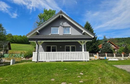 Brenna House | Kominkówka