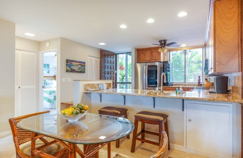 Keauhou Condo | Kona Cabana - ground-floor condo with ocean/golf views, pools & hot tub access
