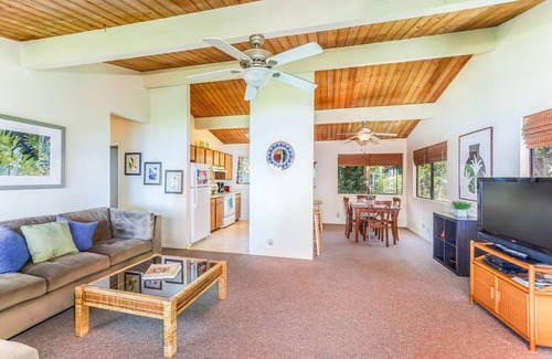 Opihihale House | Kona Paradise - Stunning Ocean Views from Lanai - Captain Cook, Hawaii