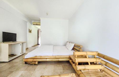 Carita Hotel | Kondominium Carita Wawan RedPartner