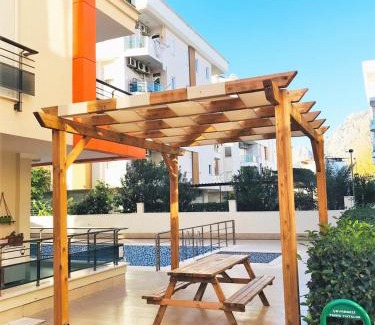 Liman Mahallesi Apartment | Konyaaltı tatil evleri & konaklama Türkiye - Antalya