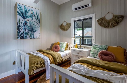 Westcourt Apartment | 'Kookaburra' at Savannah House