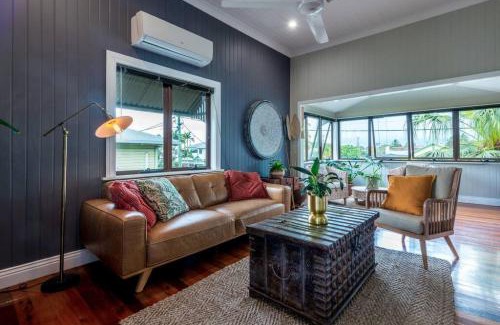 Westcourt Apartment | 'Kookaburra' at Savannah House