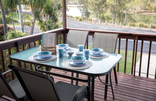 Dunbogan House | Kookas Nest - waterfront, tranquil setting
