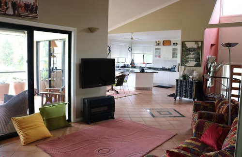Sawtell House | Kooringal House by the sea - 5min walk to Shops, Beach and Sawtell Pool 🏊‍♂️