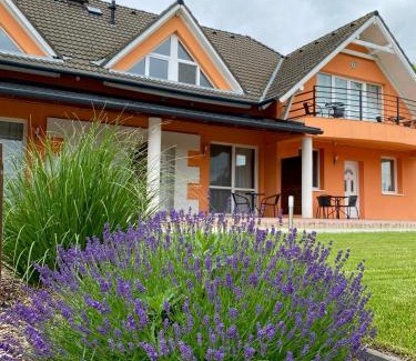 Balatonfuzfo Apartment | Korall Apartman