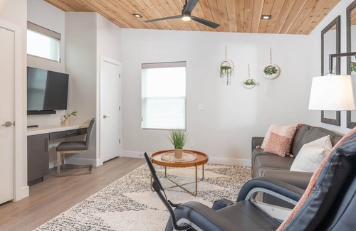 Cedar City Apartment | Kordeluxe Row #3 Studio Townhouse
