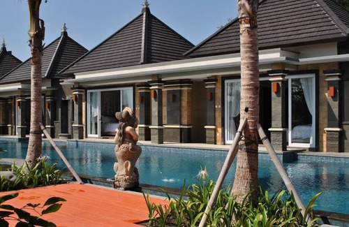 Gianyar House | Kori Maharani Villas - Transit Room With Pool Access Max 5 Hours Used Only