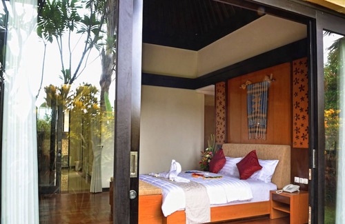 Gianyar House | Kori Maharani Villas - Transit Room With Pool Access Max 5 Hours Used Only