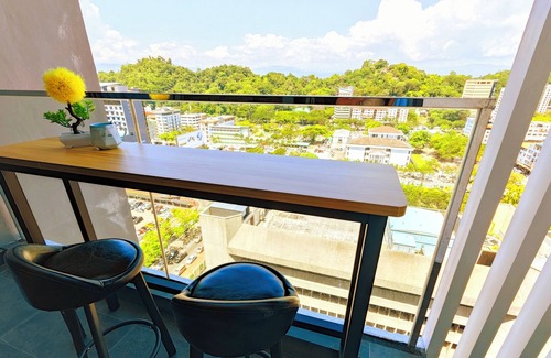 Downtown Kota Kinabalu Condo | Kota Kinabalu The Shore Center Of KK Cityview 3-4pax