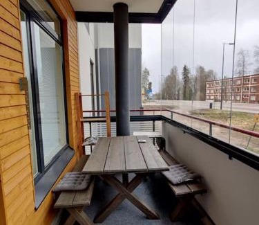 Lantinen District Apartment | Kotimaailma - Tilava kotoisa kolmio saunalla Espoossa