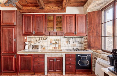Kotor Old Town House | Kotor Nest