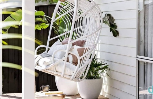 Caves Beach House | Kove at Caves Beach- Beach and pool access