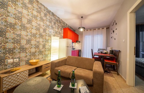 Kozani Apartment | Kozani Hideaway for 2!