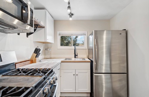 Allenspark Cabin | Kozy Cabin Summary: N