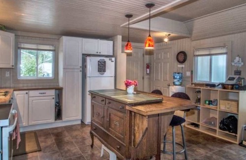 Carden Cottage | Kozy Korner - Wrap-Around Waterfront Cottage Only Steps from the Water!