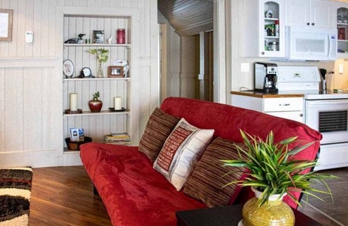 Carden Cottage | Kozy Korner - Wrap-Around Waterfront Cottage Only Steps from the Water!
