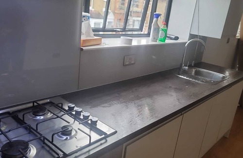 Thamesmead East House | Kozy Roomz - A place like home