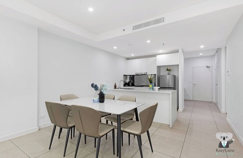 Mascot Apartment | KozyGuru | Mascot | 2-Bed close to train