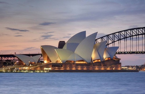Kings Cross Apartment | KozyGuru | Rushcutters Bay | Elegant City Living