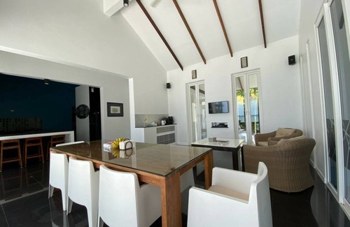 Ao Nang Villa | Krabi Beach House - luxury pool villa