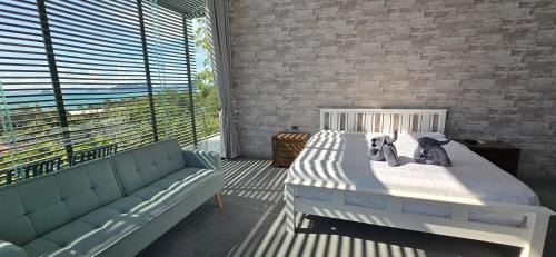 Nong Thale Villa | Krabi Glass House Sea View Villa
