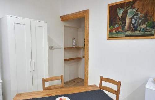 Melnik Apartment | Krejčovství