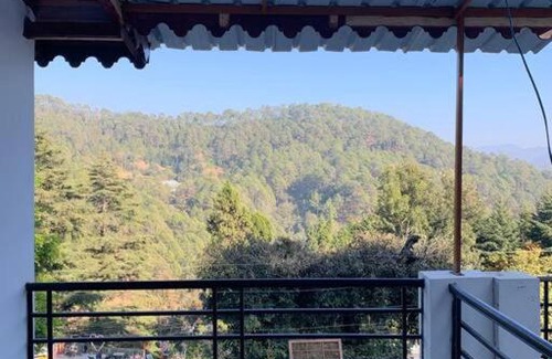 Bhowali House | Krishna Cottage
