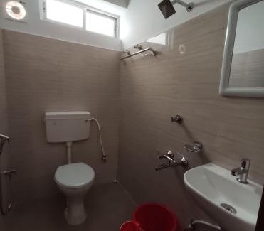 Beltola Hotel | Krishna Inn