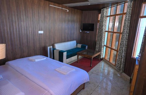 Shimla Bed & Breakfast | Krishna Vaas