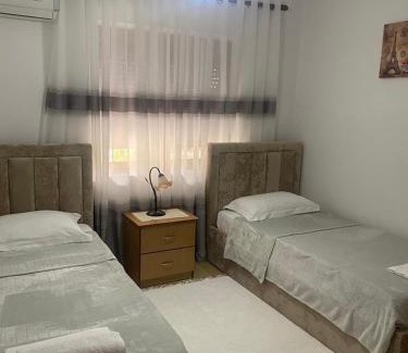 Permet Apartment | Kriss APARTMENT