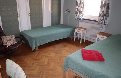 Bokalyckan-Centrum Bed & Breakfast | Kronans B&B