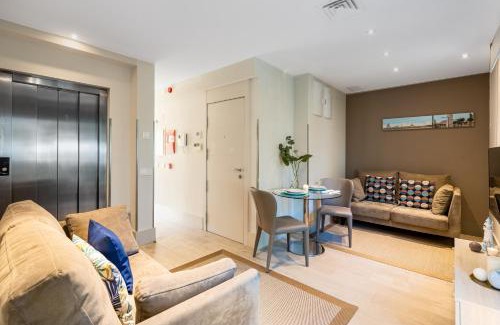 Barceloneta Apartment | Kronos on the beach Suite 2