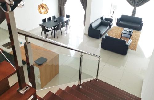 Taman Century Hotel | KSL Hotel & Resort