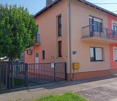 Vukovar House | Kuća za odmor Adica