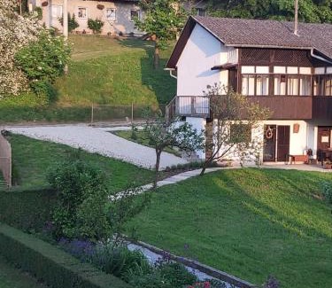 Radoboj House | Kuća za odmor Anka