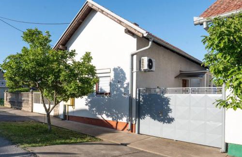 Vukovar Apartment | Kuća za odmor Mali vikend u Vukovaru