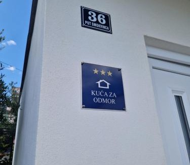 Kastel Stari Apartment | Kuća za odmor-Mladen