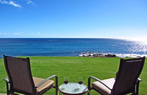 Poipu Condo | Kuhio Shores Oceanfront Corner Unit