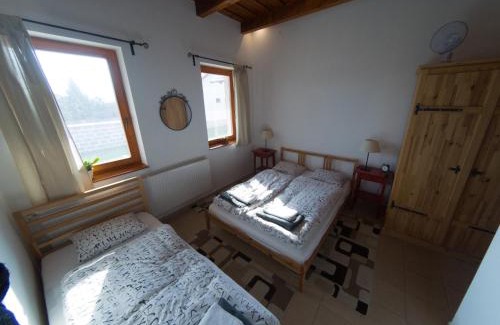Vertesboglar House | Kun Pista Vendégház II