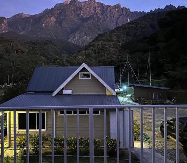 Kundasang House | Kundasang Komfy Villa with Mount Kinabalu View