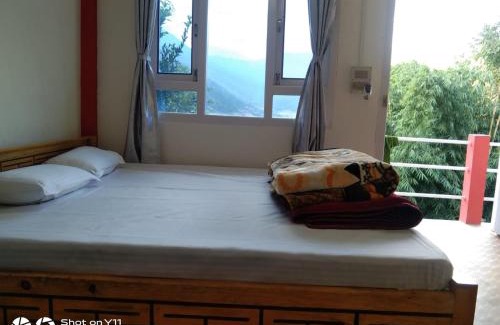 Bomdila House | Kunjang Homestay