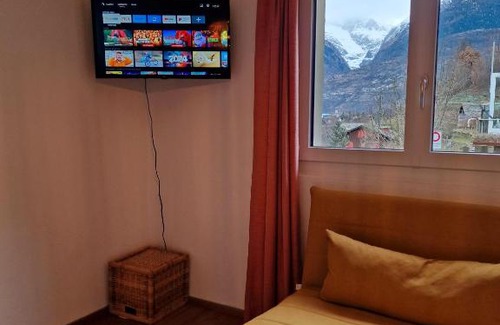 Visperterminen Apartment | Kunstplanet im Herzen der Alpen am Planetenweg