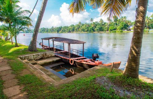 Champakulam Bed & Breakfast | Kurialacherry House Alleppey