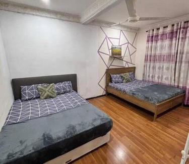 Cheng House | Kurma & Manggis Homestay 5BR