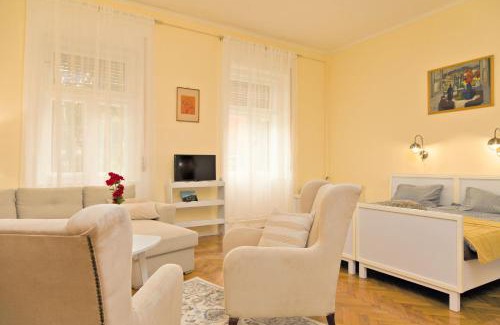 Sarospatak House | Kurucz Apartman
