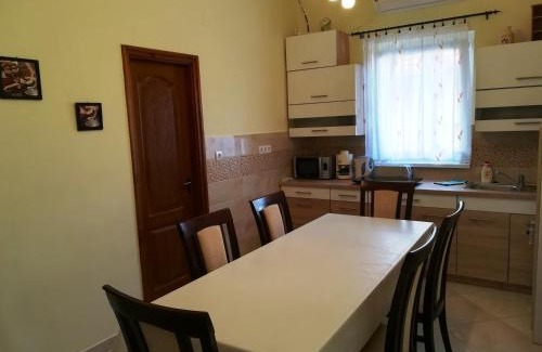 Hajduszoboszlo Apartment | Kurucz Vendégház Hajdúszoboszló