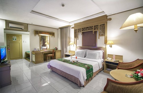 Solo City Centre Hotel | Kusuma Sahid Prince Hotel