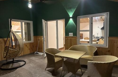 Palampur Bed & Breakfast | Kut House